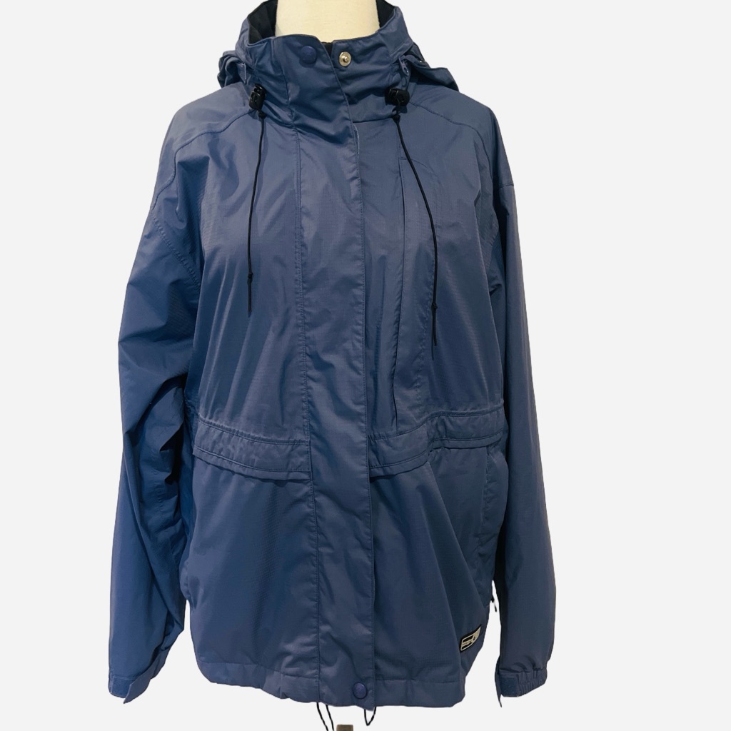 Rei Retro Blue Windbreaker Jacket With Water-Resistant Material